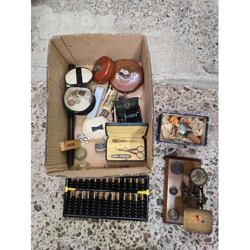 13 - CARTON WITH SET OF POSTAL LETTER SCALES, ABACUS, LINEN TAPES & OTHER BRIC-A-BRAC