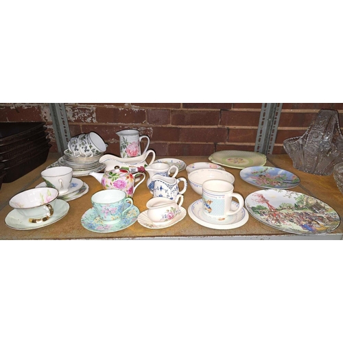 197 - SHELF WITH MISC CUPS, SAUCERS, PLATES INCL; CROWN STAFFORDSHIRE, COTSWOLD PATTERN CUPS & SAUCERS