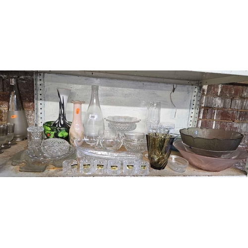 249 - SHELF OF MISC GLASS INCL; BOWLS, DISHES, NAPKIN RINGS & OTHER GLASSWARE