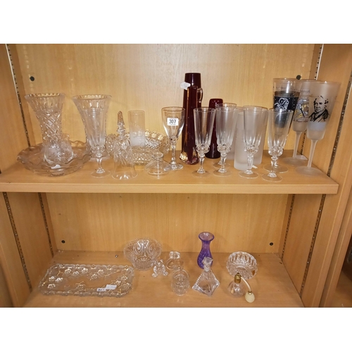 307 - 2 SHELVES OF GLASSES & GLASSWARE