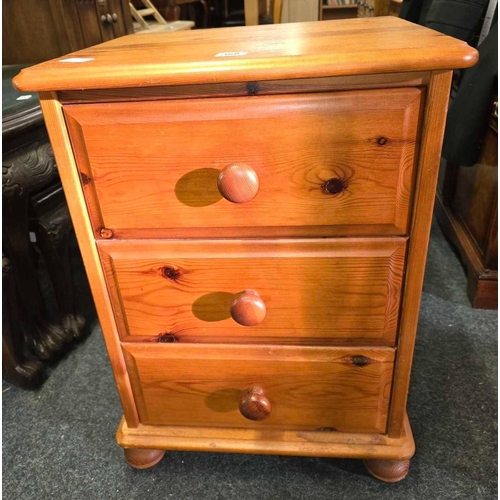 358 - PINE SMALL CHEST OF 3 DRAWERS