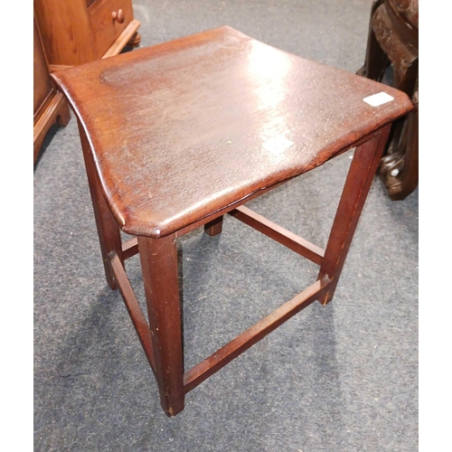 373 - OCCASIONAL DARK WOOD SMALL TABLE