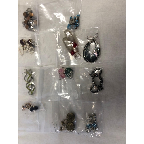 791 - TUB IF DESIGNER EARRINGS (12)