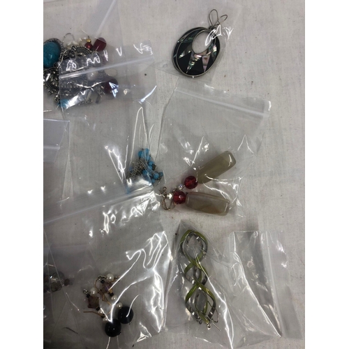 881 - TUB OF DESIGNER EARRINGS (12)