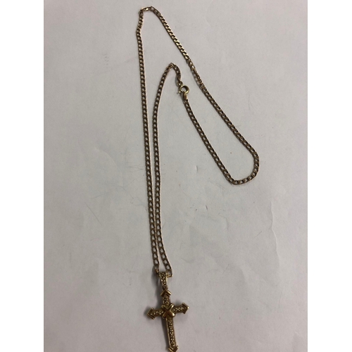 895 - 9ct GOLD CHAIN & CROSS PENDANT, 4.8g