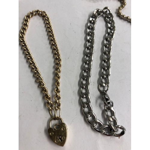 958 - MIXED SILVER & WHITE METAL CHAINS