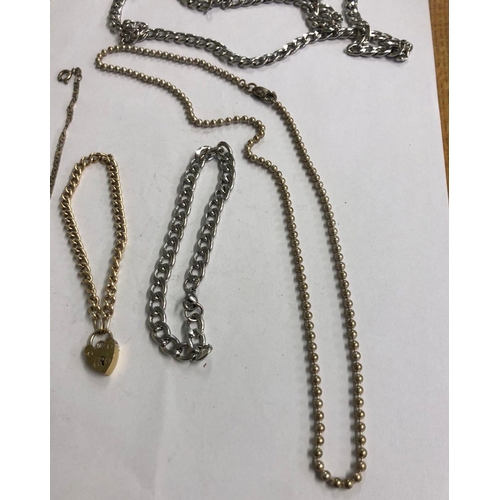 958 - MIXED SILVER & WHITE METAL CHAINS