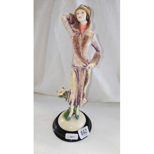 A 1920'S OR EDWARDIAN FIGURE OF A WOMEN FROM THE LEONARDO COLLECTION