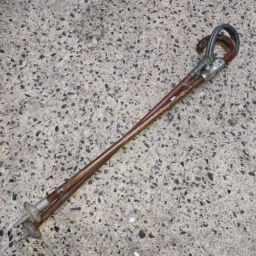 Lot 64        