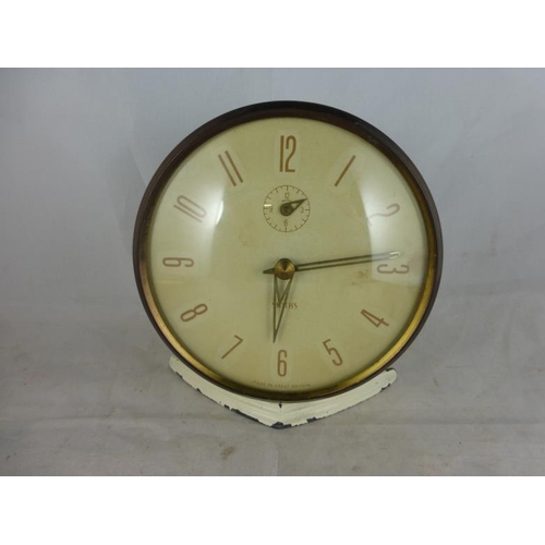 46 - Vintage Smiths alarm clock in cream colour