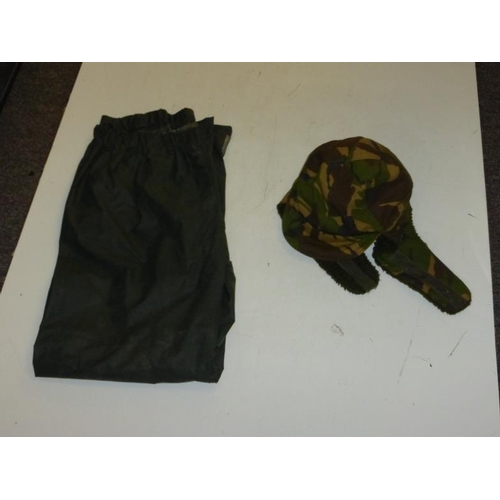 505 - Large Fishing poncho, waders and hat