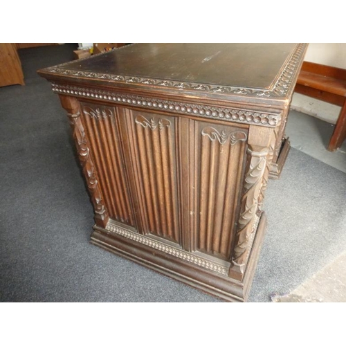 349 - Carved oak antique desk with twin pedestal and modesty panel