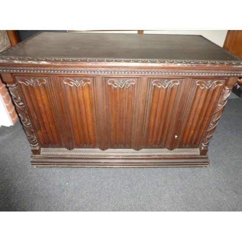 349 - Carved oak antique desk with twin pedestal and modesty panel