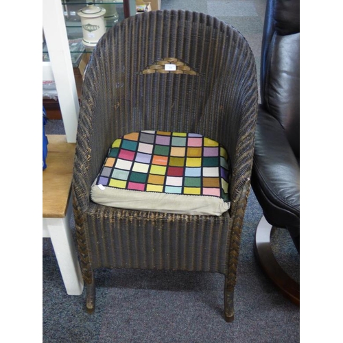 710 - Vintage wicker chair with cushion