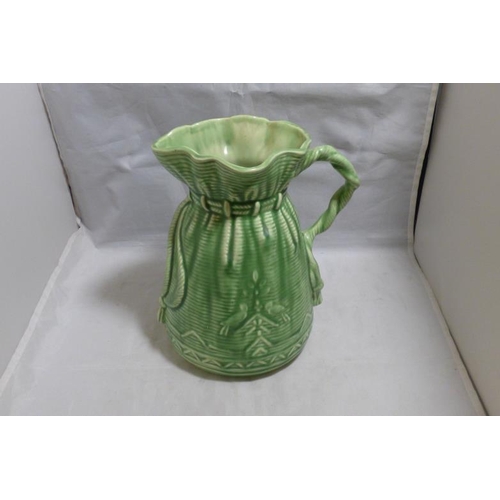 114 - Vintage 1950s Falcon Pottery Sack Jug (20cm)