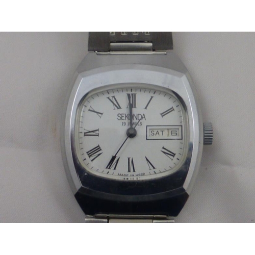 99 - Sekonda Automatic 19 Jewel Gents Watch