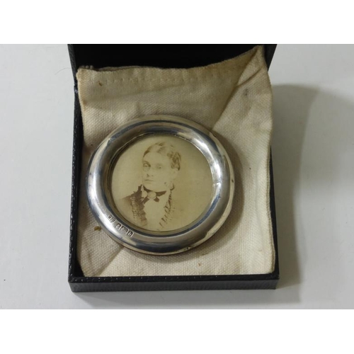 100 - Antique Charles Horner Silver Hallmarked Miniature Photo Frame Dated 1901