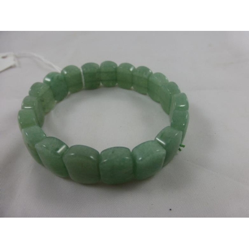 71 - Vintage Green Jade Bracelet