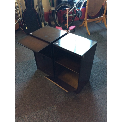 521 - Pair of 1950's Bedside Cabinets.