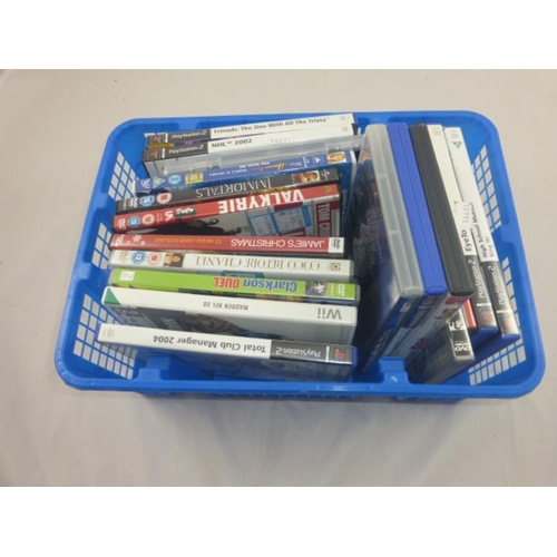 543 - Collection of DVD's and games to include FIFA, American Pie and other