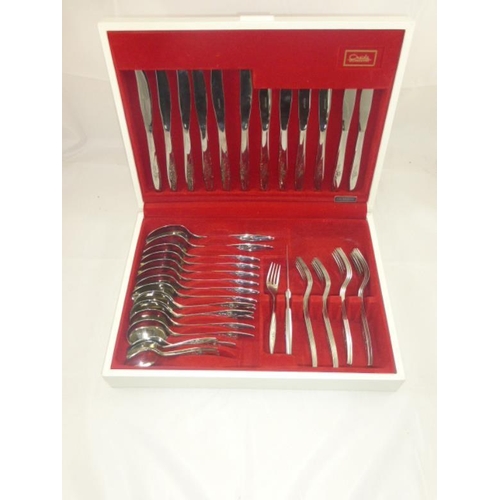 185 - Oneida craft stainless steel cutlery set in box