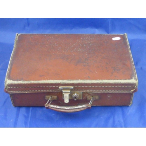 192 - Vintage Others Travel Case