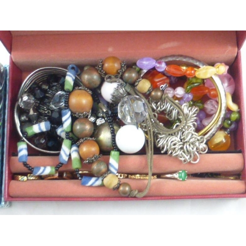 85 - Jewellery Box complete with Contents and Collection of Jewellery with Turquoise Stones