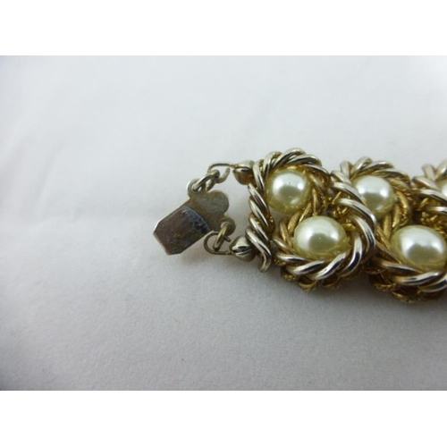 95 - Stunning Gold Tone and Pearl Bracelet