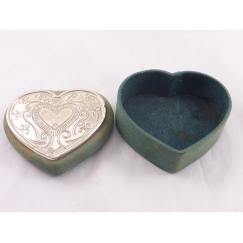 119 - Silver Topped 925 Heart Shaped Trinket Dish