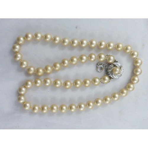 170 - Vintage Pearl Necklace Boxed