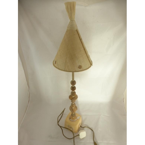 421 - A Table lamp