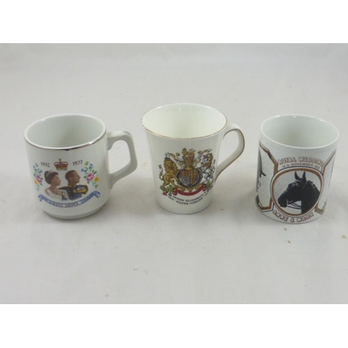 589 - Large collection of commemorative cups and other