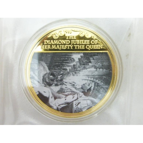 76 - Limited Edition Gold Plated Commemorative coin Celebrating The Queens Diamond Jubilee complete with ... 