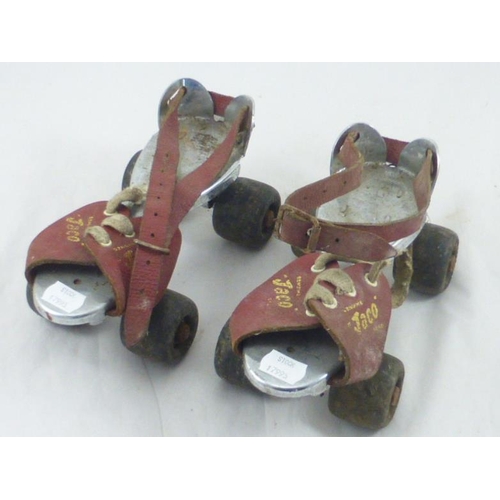 275 - Pair of Vintage Extendable Roller Skates