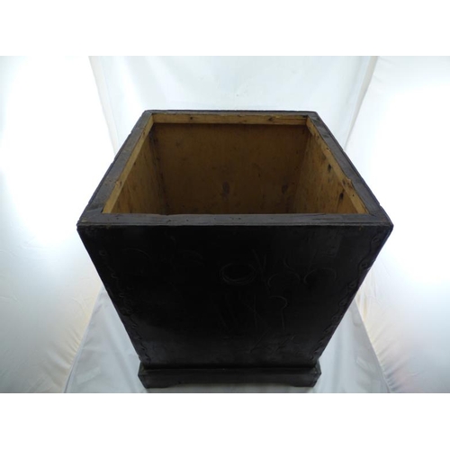 302 - Antique Venesta Esthonia Waterproof Packing Crate Possibly used for Spices.