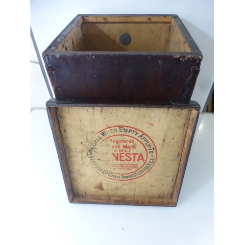 302 - Antique Venesta Esthonia Waterproof Packing Crate Possibly used for Spices.