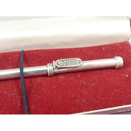 70 - Antique Silver Chinese Tea Straw/Spoon in Presentation Case