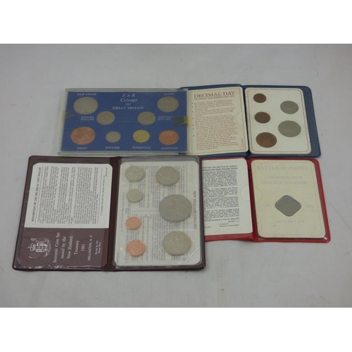 77 - 1967 Un-circulated set (sandhill case) and other un-circulated sets