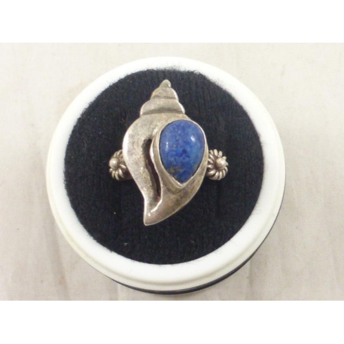 49 - Vintage Silver Ring with Lapis Lazuli Stone Decoration in Presentation Box Size 7.5