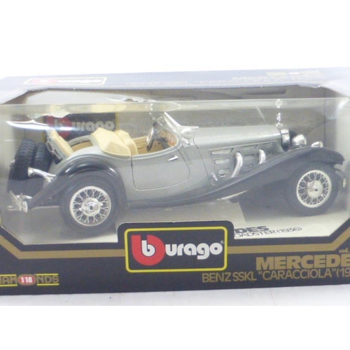 77 - Burago Mercedes Benz 500k Roadster (1936) Boxed