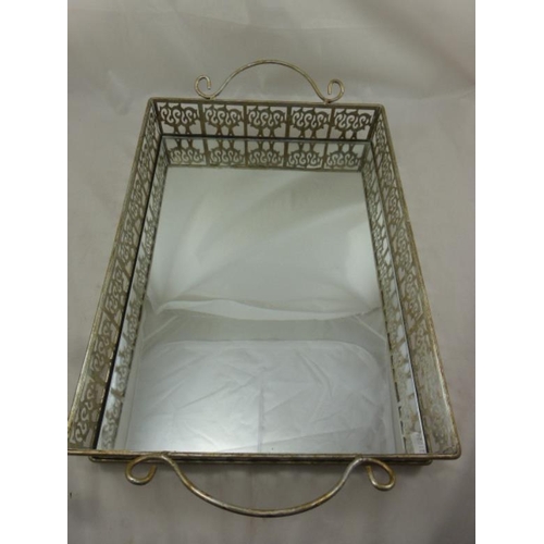 173 - Large Silver Plate Mirrored Serving Tray (48cm x 35cm)