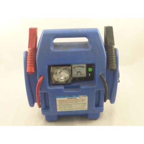 455 - A Streetwise Jumpstarter / tyre inflator with light