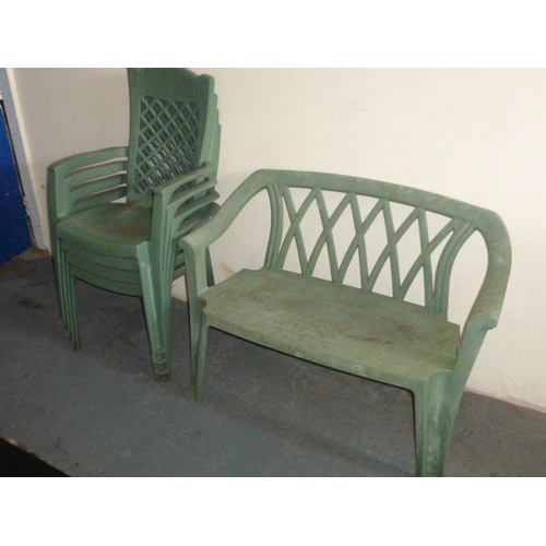 497 - Garden Green plastic four chairs and Bench