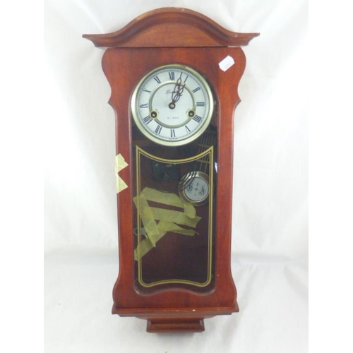 312 - Lincoln 31 Day Wall Clock complete with Key and Pendulum