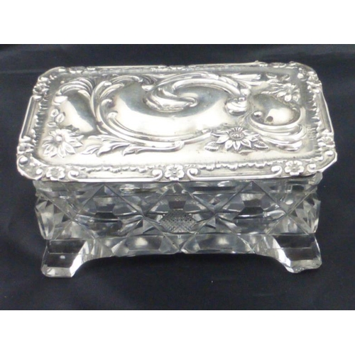 121 - Chester Hallmarked 1904 T & S Silver topped Faceted pin Dish