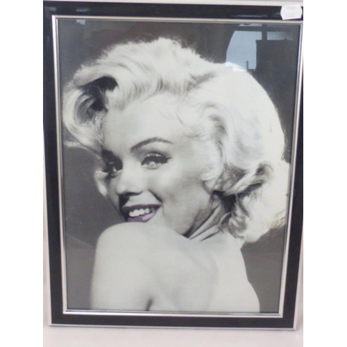 15 - Marilyn Monroe Framed and Glazed Studio Publicity Stock Photo (35cm x 45cm)