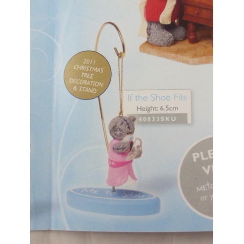 94 - New Me to You Winter/Christmas If The Shoe Fits Decoration complete with Box