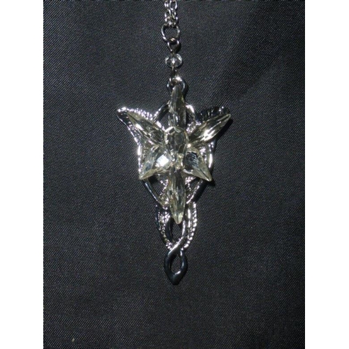 99 - Lord of The Rings Evenstar Necklace and Pendant