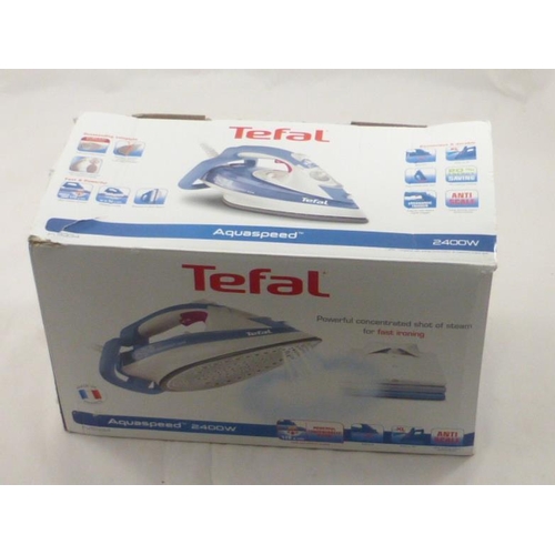 72 - New Tefal Aquaspeed 2400w Steam Iron (Boxed) Working