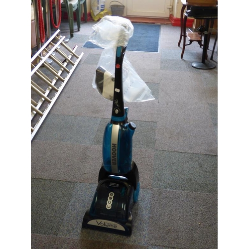 65 - Hoover Cleanjet Volume Carpet Cleaner complete with Attachments (Working)